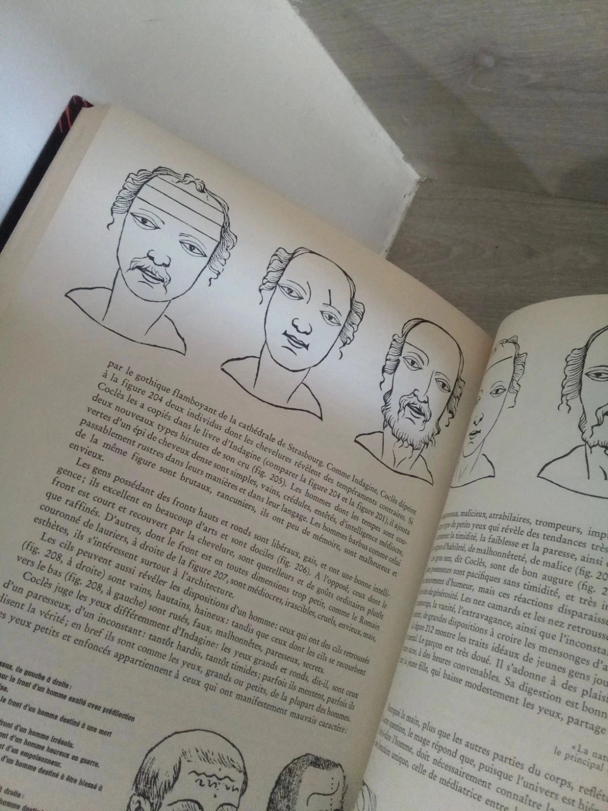 Livre Le miroir de la magie – photo 12